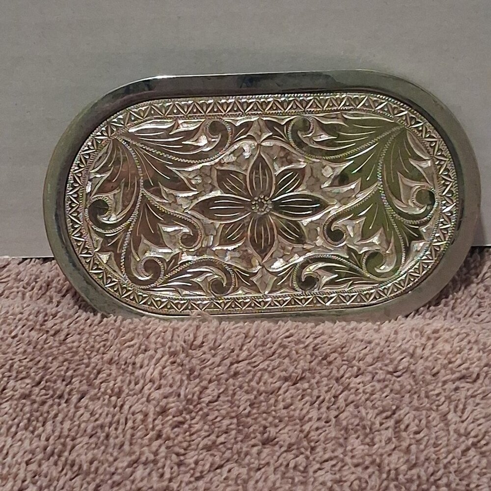 Vtg Metal Women’s Belt Buckle Western Silver-Toned Etched Floral Oval 3.3/4x 2”
